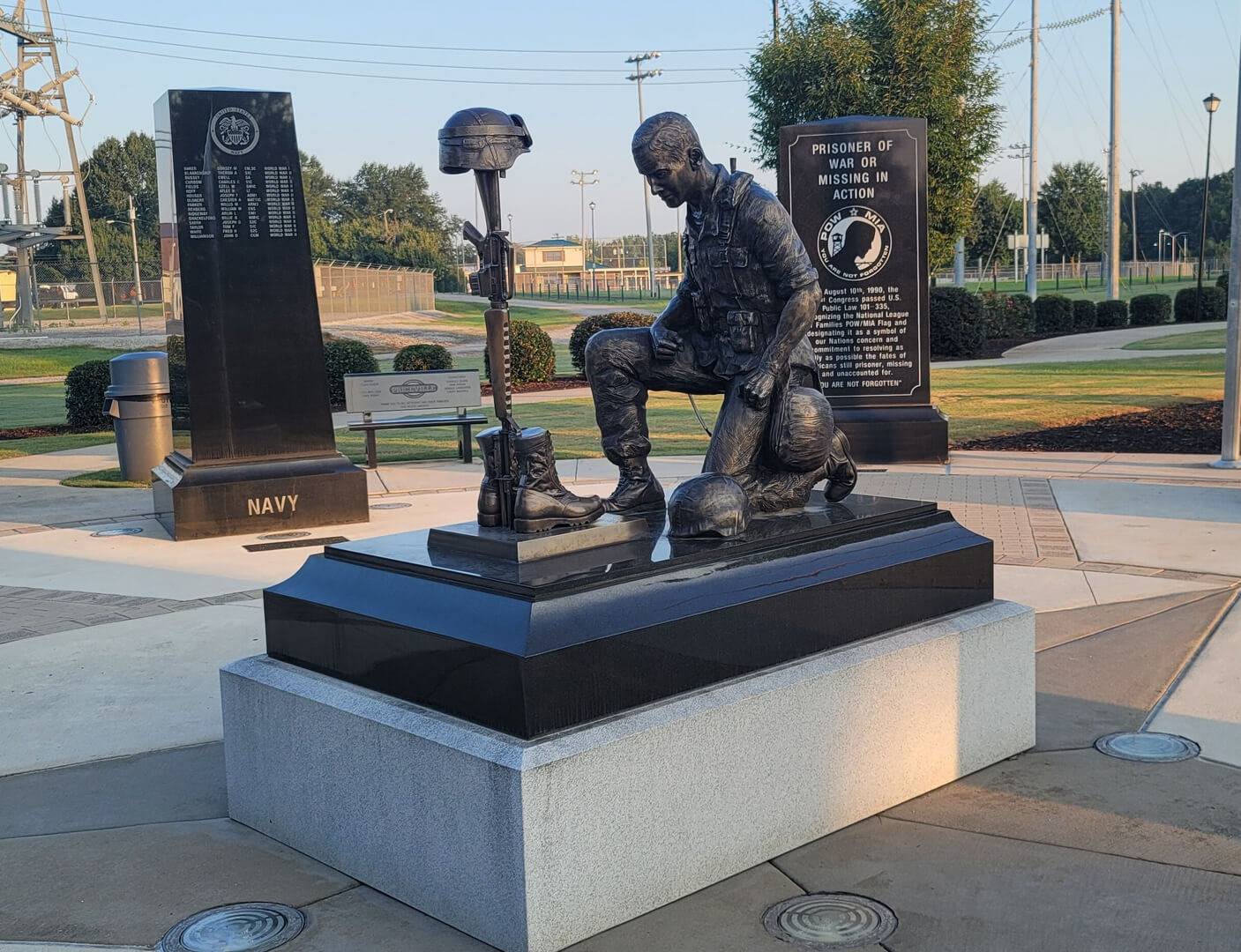 A beautiful statue of a war soldier bending the knee