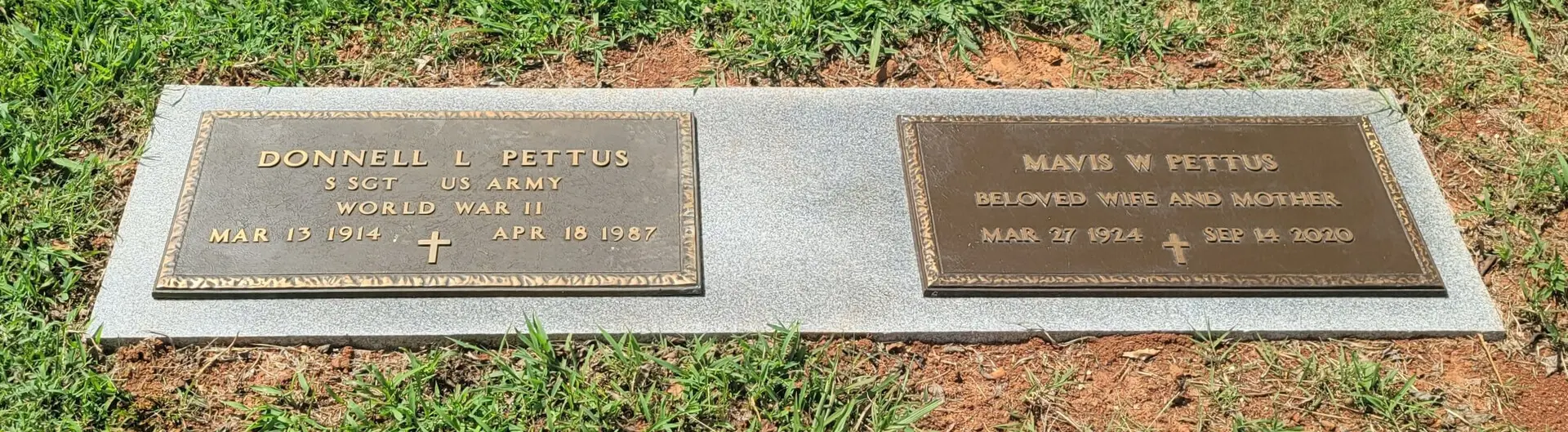 Donnell L Pettus and Mavis W Pettus Memorial Slab