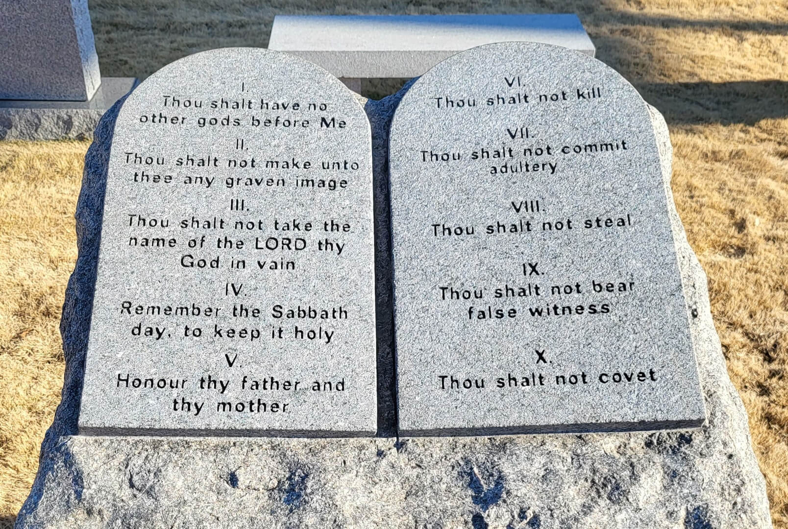 A beautiful quote engraved on the memorial slab
